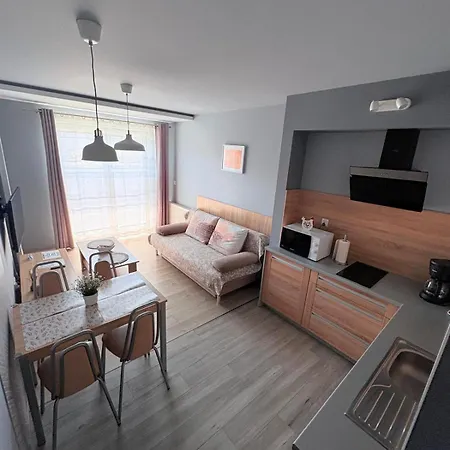 Апартаменты Apartament Villa Mountain View Numer 3 - Blisko Centrum Oraz Dworca Шклярска-Поремба
